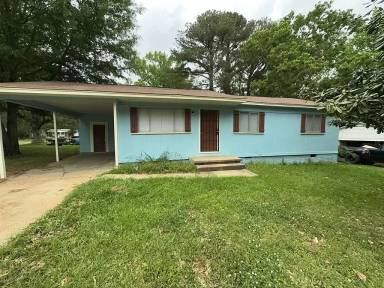 Main picture of 1444 Maria Dr
