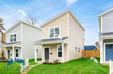 Main picture of 976 Ellsworth Ave
