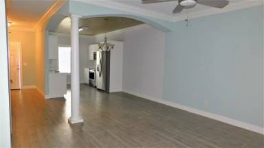 Main picture of 1176 Waxwing Dr