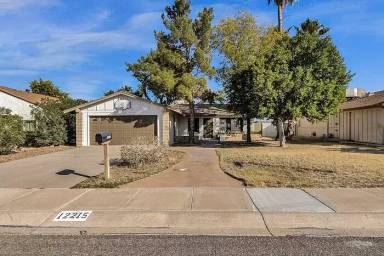 Main picture of 12215 N 26th St