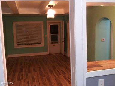 Main picture of 3764 Royal Ave