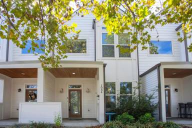 Main picture of 1034 Maynor Ave