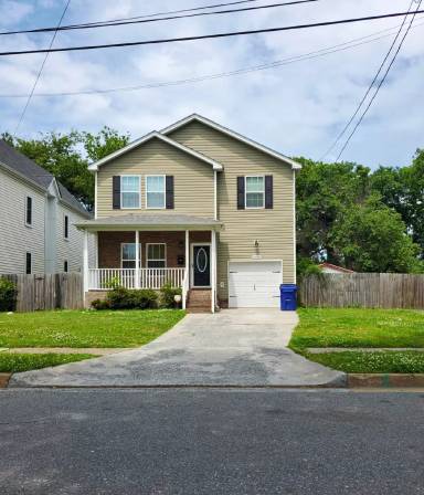 Main picture of 1408 Colon Ave