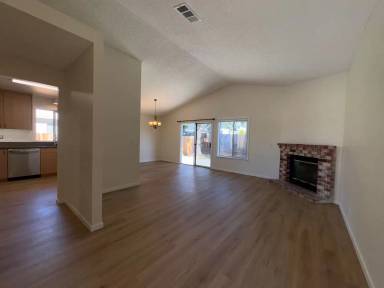 Main picture of 1006 Longspur Dr
