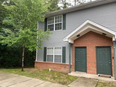 Main picture of 2403 Hartsfield Rd