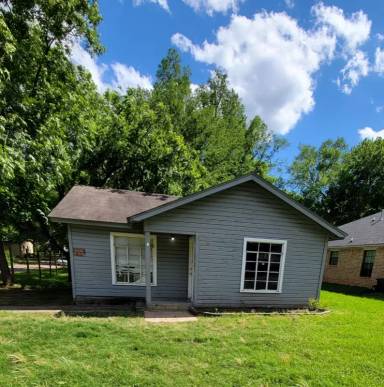 Main picture of 1423 Senator St