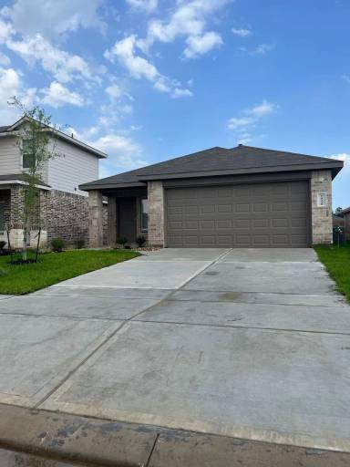 Main picture of 24330 Saddlestone Green Dr