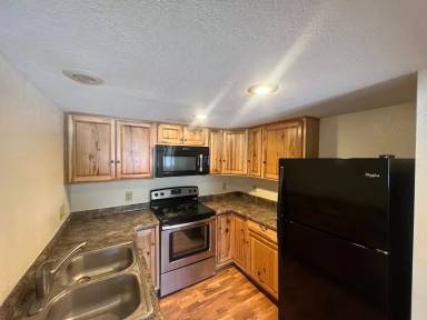 Main picture of 309 2nd St NW