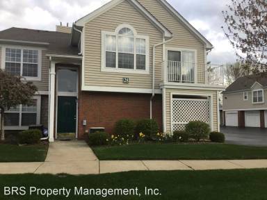 Main picture of 4368 Berkshire Dr