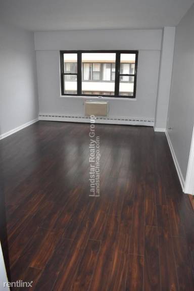 Main picture of Beachside Apartments