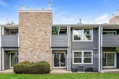 Main picture of 407 S Memphis Way