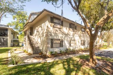 Main picture of 14 Santiago Ct