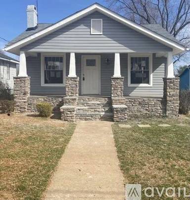 Main picture of 2447 Lomond St