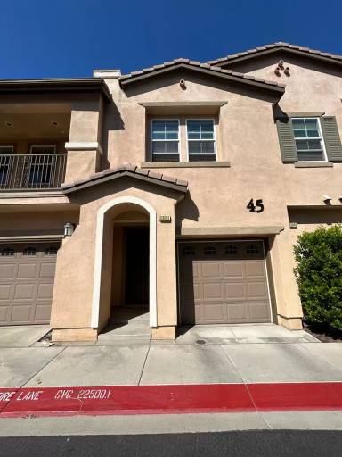 Main picture of 43061 Calle Cristal