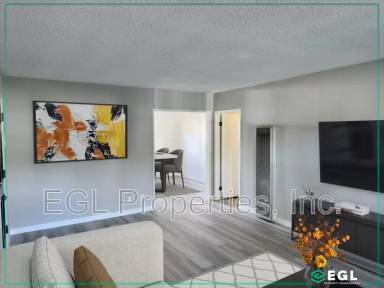 Main picture of 5802 Bowcroft St
