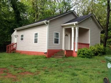 Main picture of 1049 Burns St SE