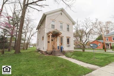 Main picture of 201 20th St