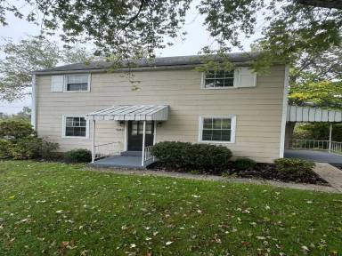 Main picture of 547 Independence Dr