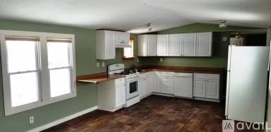 Main picture of 36 Yasgur Rd