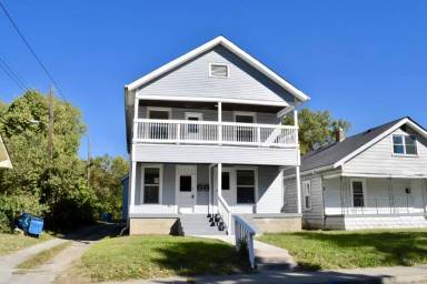 Main picture of 328 W 41st St