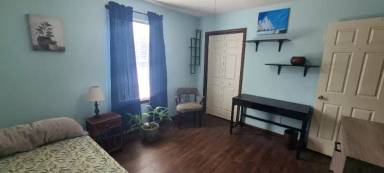 Main picture of 205 Jaybird Ln
