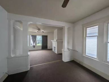 Main picture of 230 Riley St