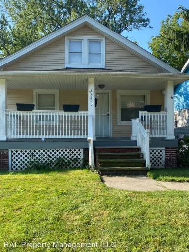 Main picture of 13800 Cranwood Dr