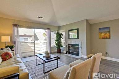 Main picture of 1683 Parkview Green Cir