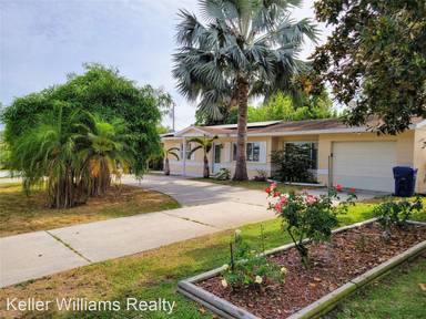 Main picture of 5170 61st Ln N