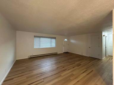 Main picture of 1705 SE Hill Rd