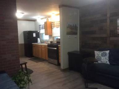 Main picture of 39 Oakland St