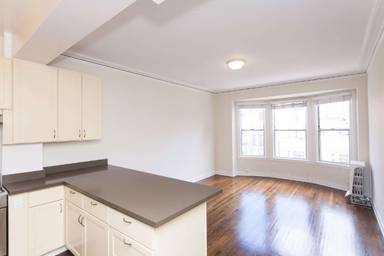 Main picture of 1840 CLAY Apartments