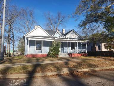 Main picture of 6600 1st Ave S