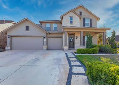 Main picture of 395 Moncolva St