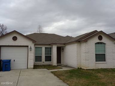 Main picture of 2213 Shady Birch Dr