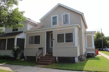 Main picture of 177 W Broadway St