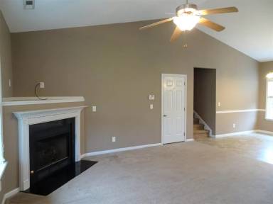 Main picture of 200 Bonanza Dr