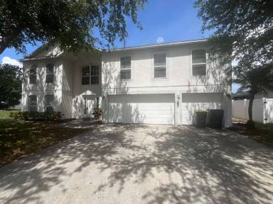 Main picture of 102 Evergreen Dr