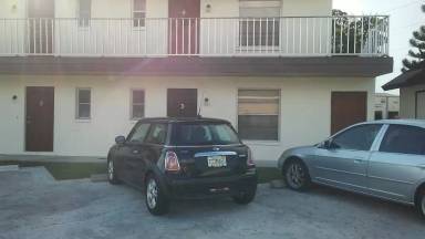 Main picture of 4710 SE 6th Ave
