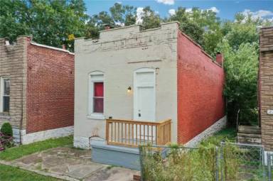 Main picture of 2228 Osage St