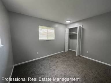 Main picture of 614 Lemaster Ave