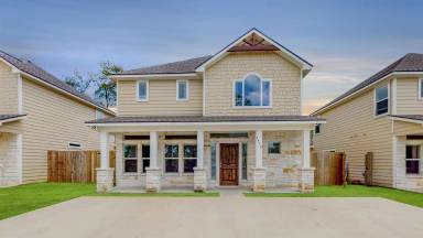 Main picture of 1422 Holleman Dr