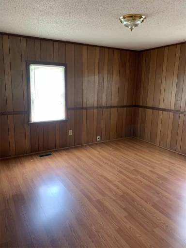 Main picture of 2234 Hockaday Rd