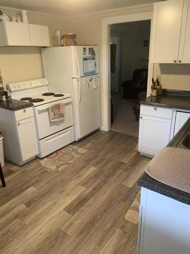 Main picture of 495 Main Road - 2