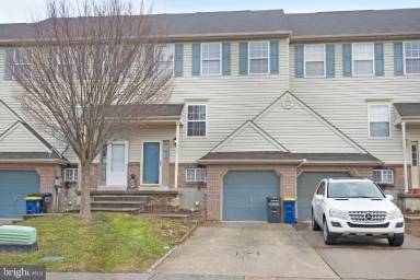 Main picture of 255 Northdown Dr