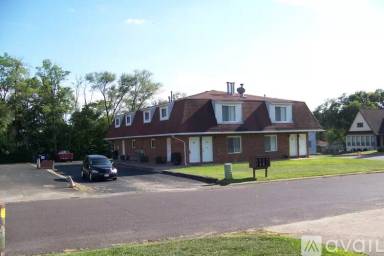 Main picture of 2200 Stoneybrook Rd