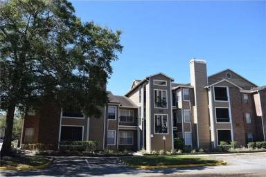 Main picture of Regency Gardens Condos