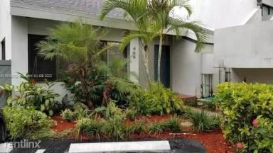 Main picture of 8261 SW 157th Ave