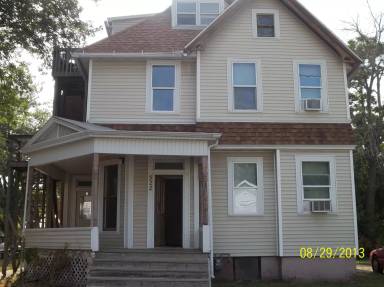 Main picture of 522 N Randolph St