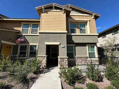 Main picture of 1132 Ruby Sparrow St